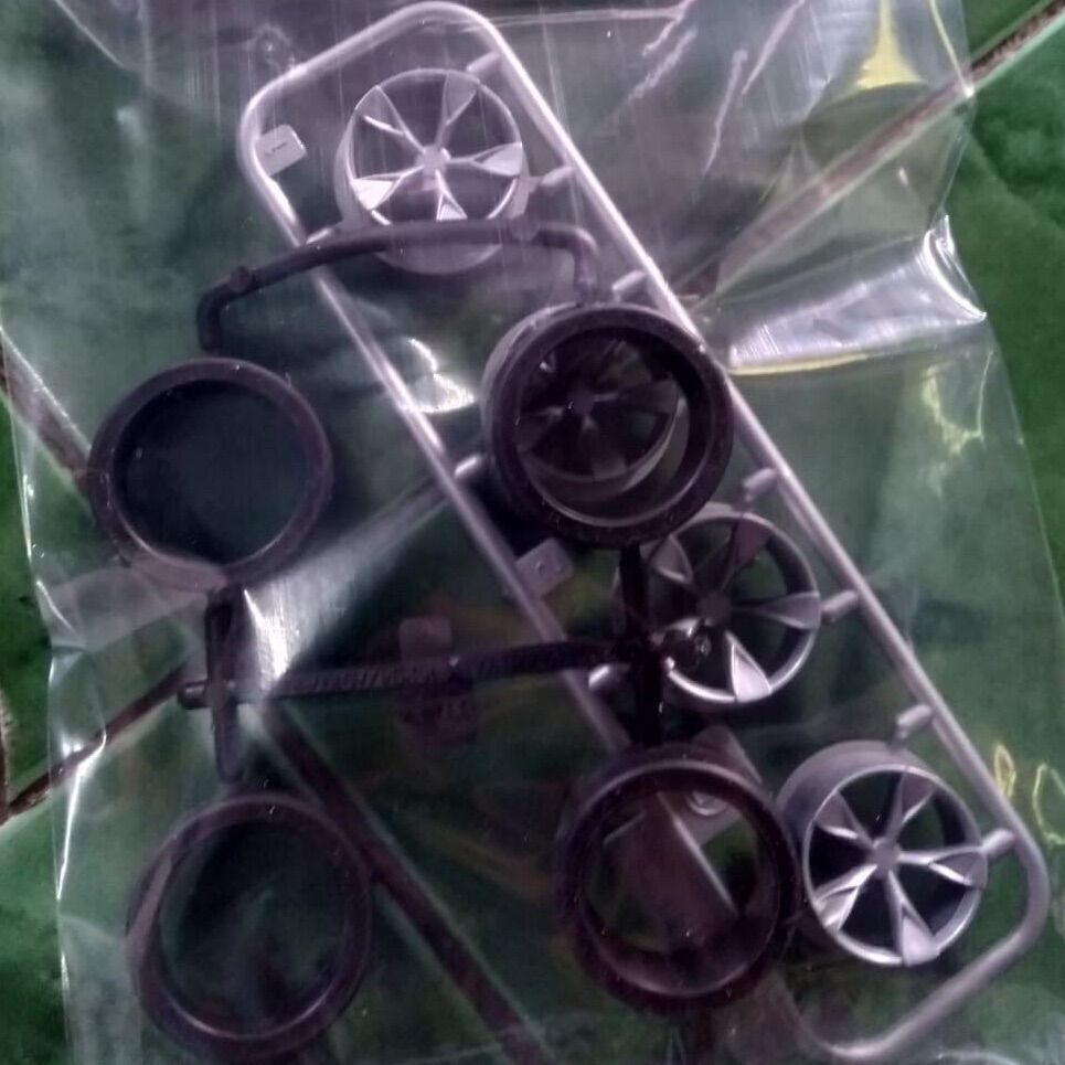 Tamiya TAM54869 - 8 Pezzi Reggi Spinta Regolabili Rinforzati 5mm A Faccia Aperta Lunghi Per RC - Foto 3