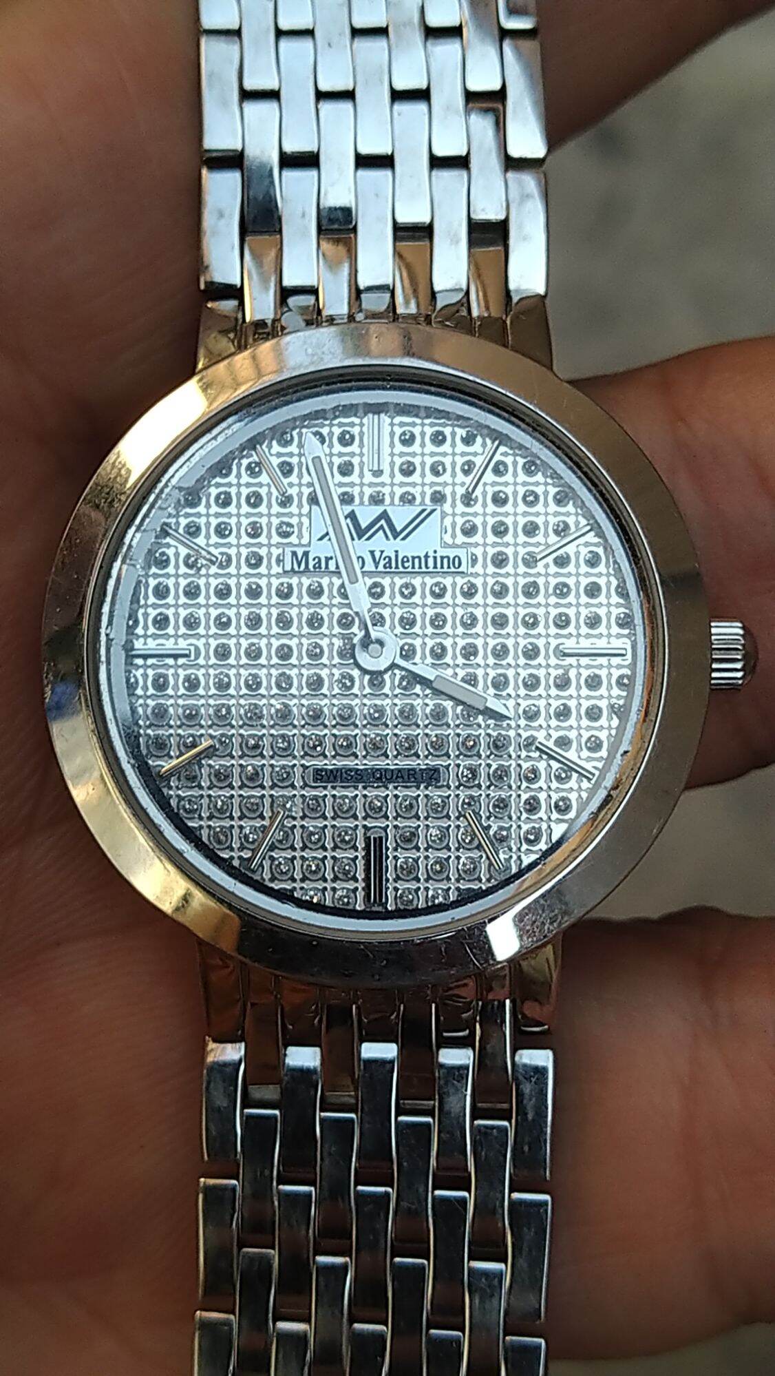 Marreo valentino swiss quartz price hotsell