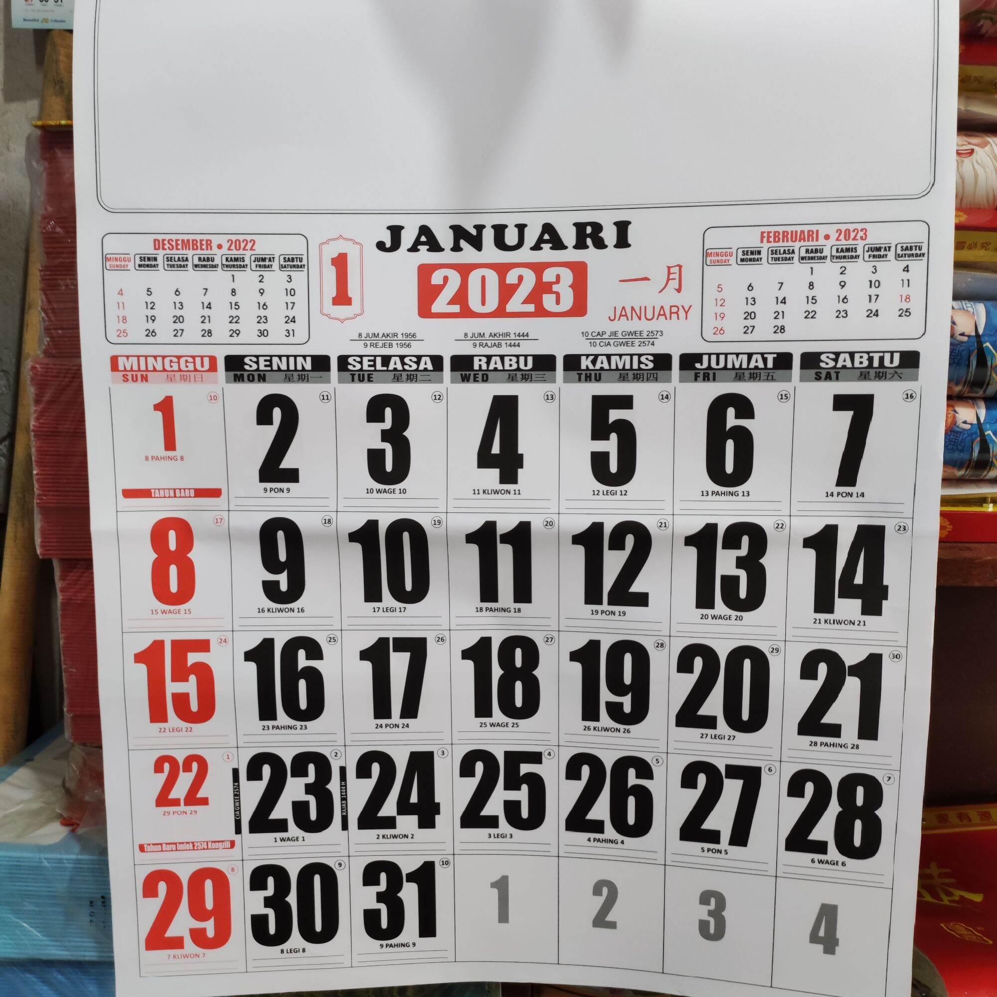 kalender kerja ukuran jumbo B O di lengkapi memo di bawah tanggalan