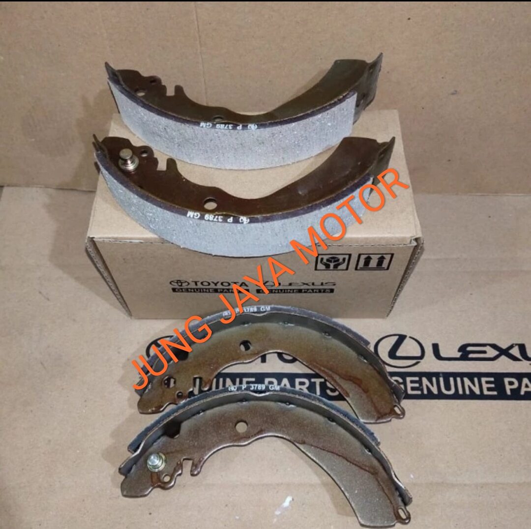 Kampas rem belakang/brake shoe Avanza Xenia Veloz original Harga 150,000 rupiah*Gratis Ongkir