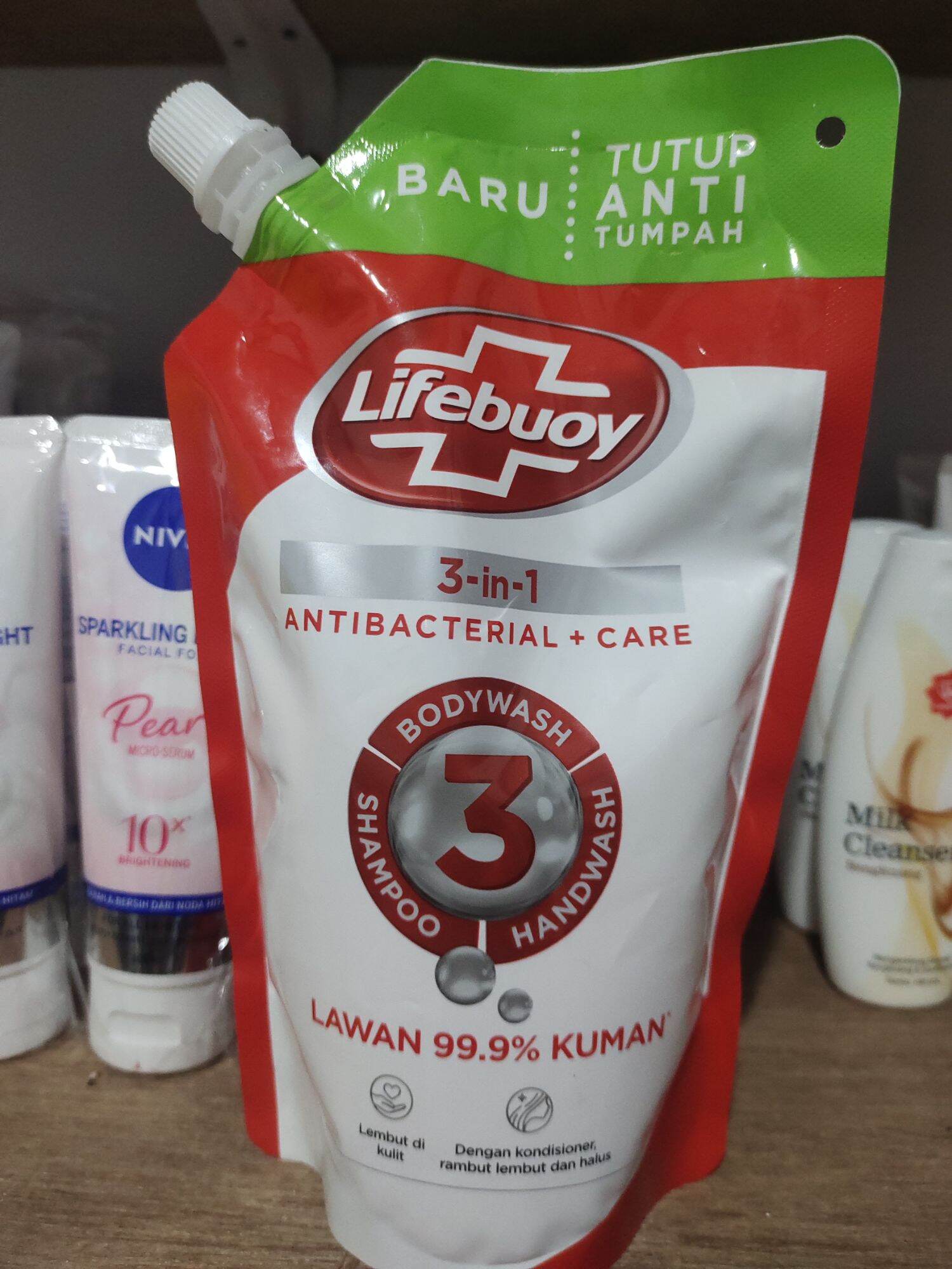 Lifebuoy Body wash refill 825ml & Lifebuoy 3in1 450ml Murah Lazada