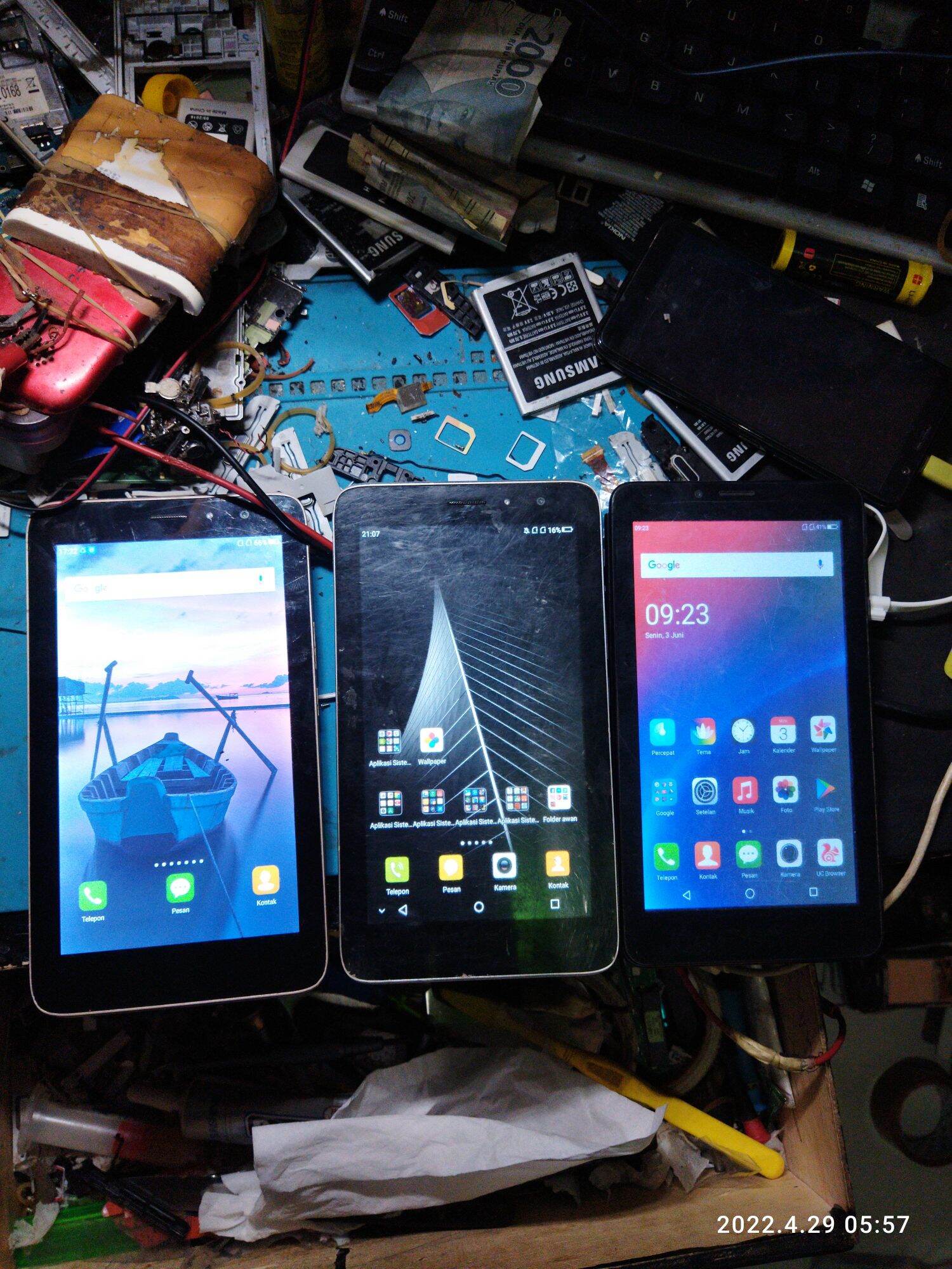 Tablet Advan Evercoss SPC Android 4G RAM 1GB Normal Harga 275,000 rupiah*Gratis Ongkir