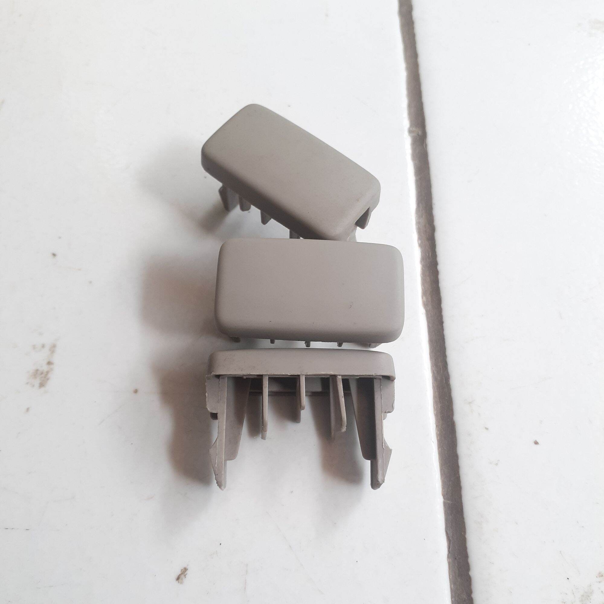 Tutup Laci Dashboard Innova Fortuner Original Harga 60,000 rupiah*Gratis Ongkir