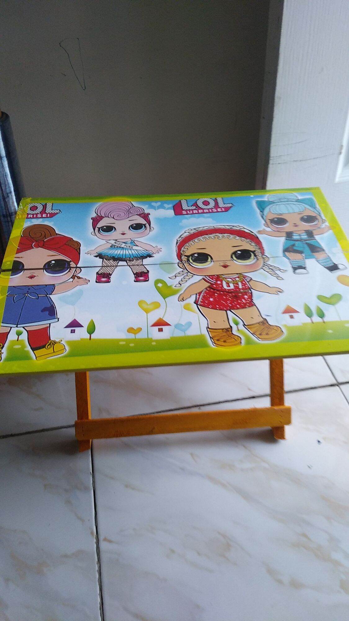 Meja Belajar Lipat kayu. 