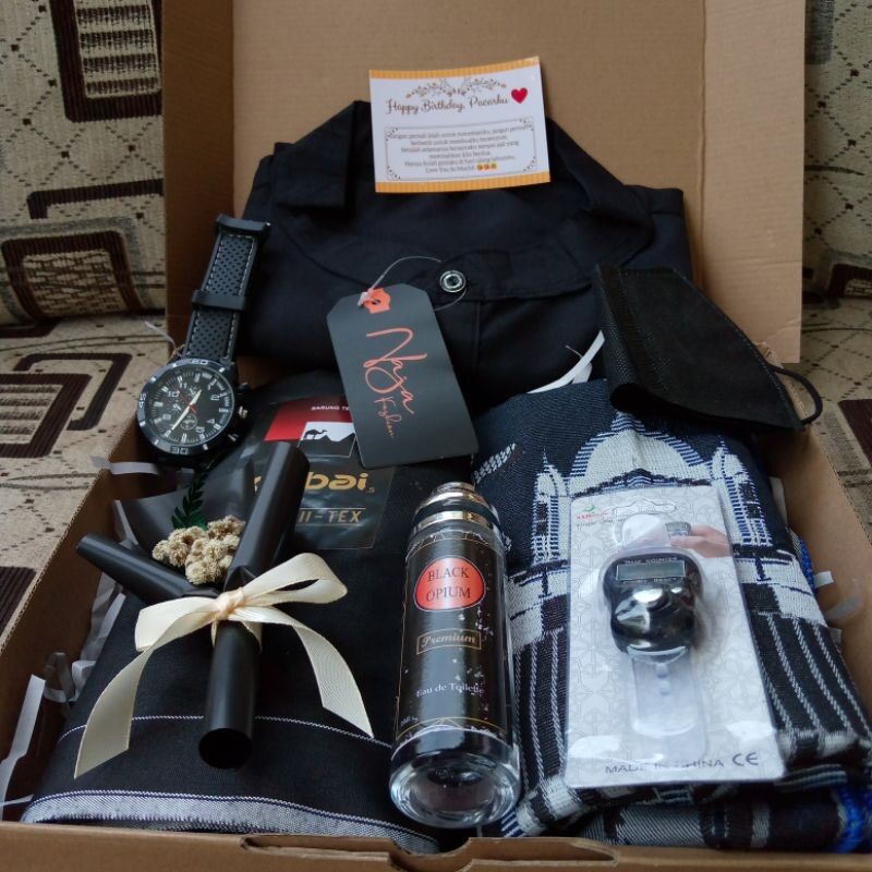 PAKET E Kado hadiah box Hampers Ganteng Cowok Pria Hadiah Ulang Tahun Wisuda Pacar Sahabat Keluarga