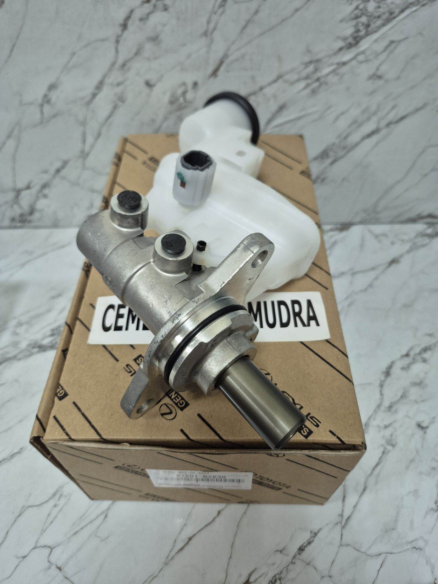 BM ASSY CALYA SIGRA MASTER REM ATAS 47201-BZ630 Harga 505,000 rupiah*Gratis Ongkir