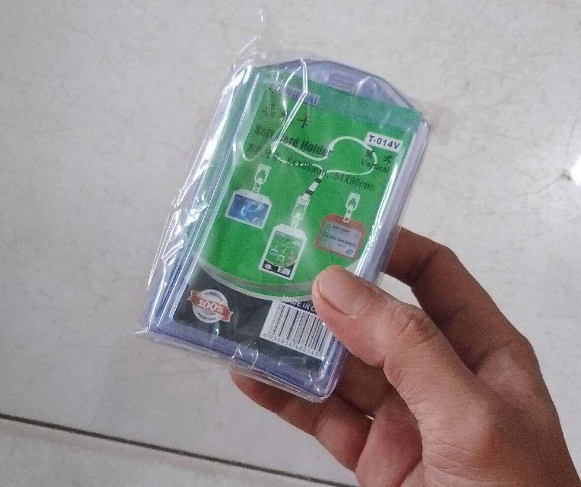 1 Pak Plastik Kartu Nama / ID Card Name Tag Karet Elastis Potrait 1