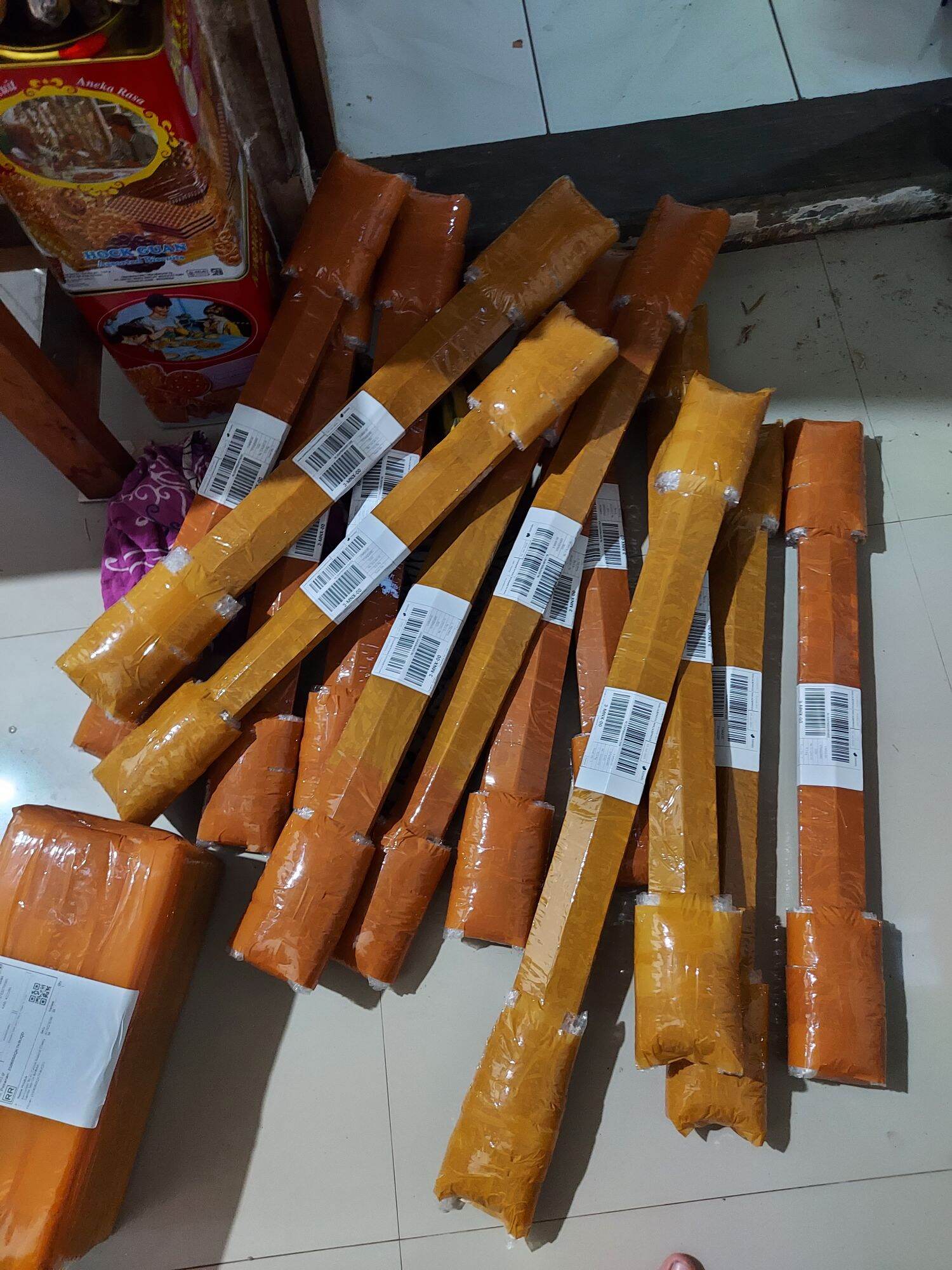 Hadiah ulang tahun custom