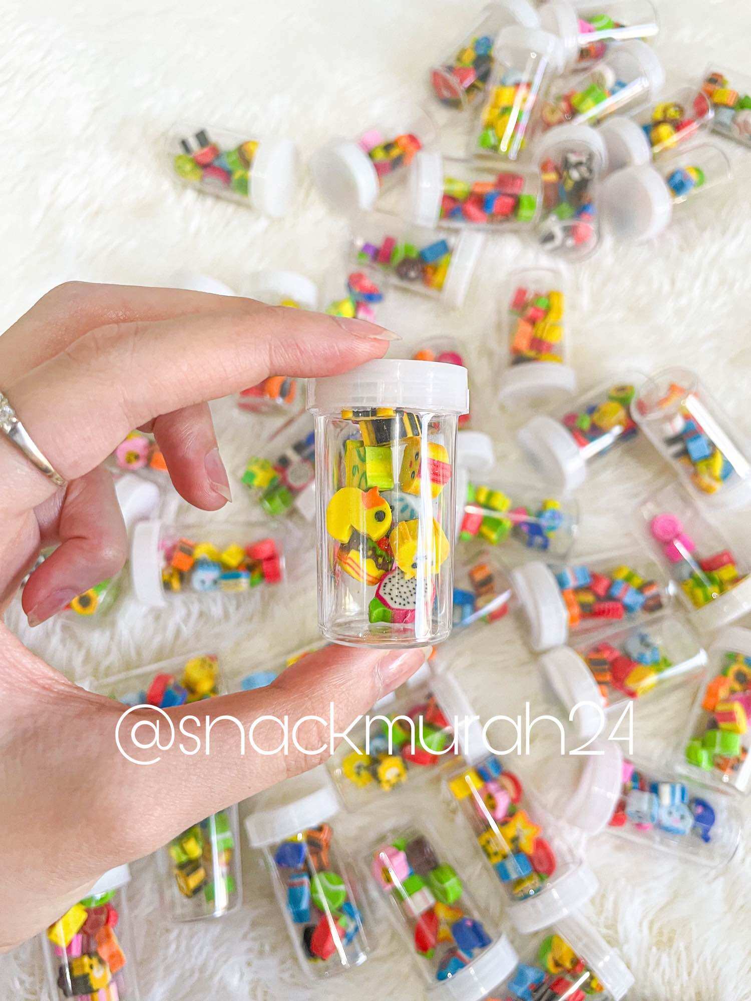 Penghapus Mini Karakter Lucu Anak Sekolah isi 10 PCS
