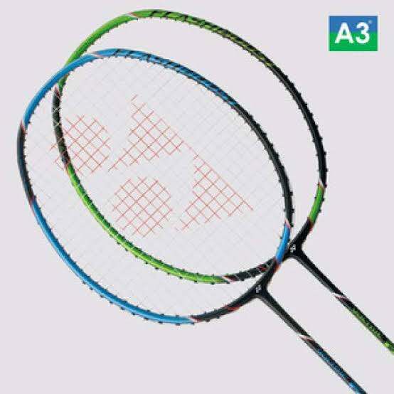 ラケット YONEX VOLTRIC FLASH BOOST Yonex Voltric Flash Boost Badminton Racquet, G5 (Unstrung