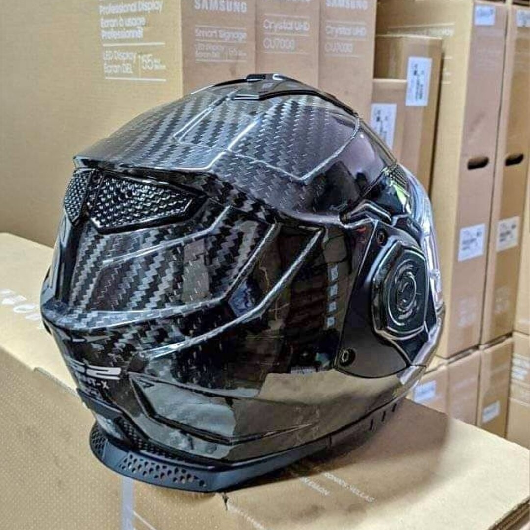 HELM LS2 CARBON MODULAR. 