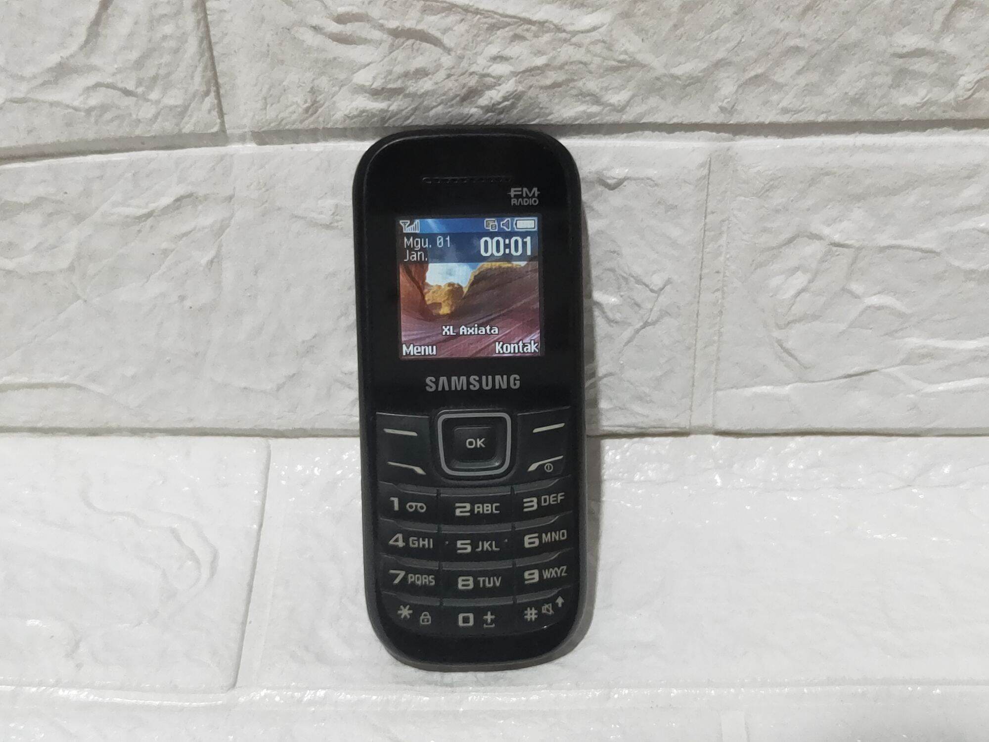 Samsung Keystone2 / samsung FM2 (E1205) second ori Harga  46,000 Ringgit*Penghantaran Percuma