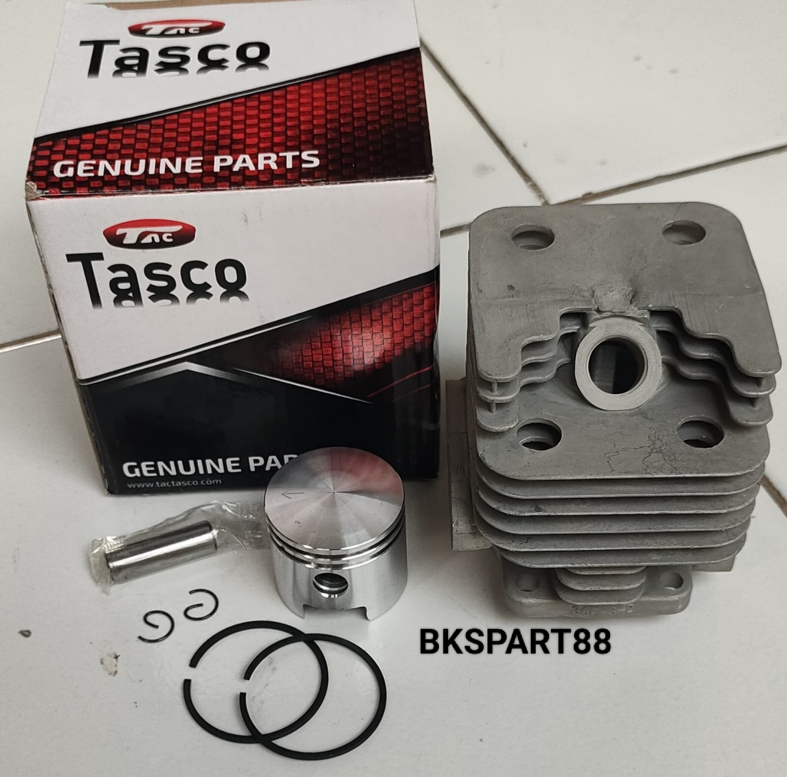Foring Set Cylinder Block Tasco 318, 328 Lawn Mower Engine Harga 115,000 rupiah*Gratis Ongkir
