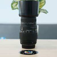 lensa Sigman 70-300mm Nikon