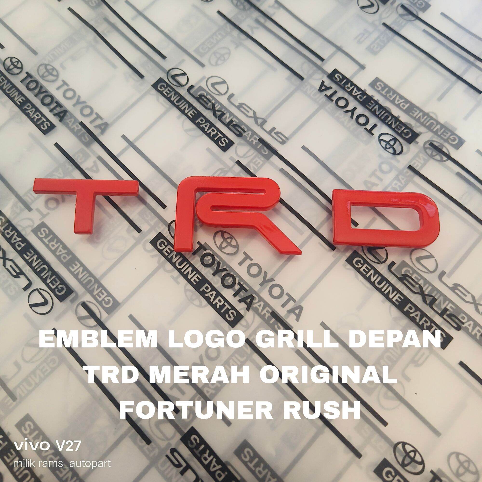 emblem logo grill tulisan TRD merah pisah untuk grill fortuner rush original Harga 100,000 rupiah*Gratis Ongkir