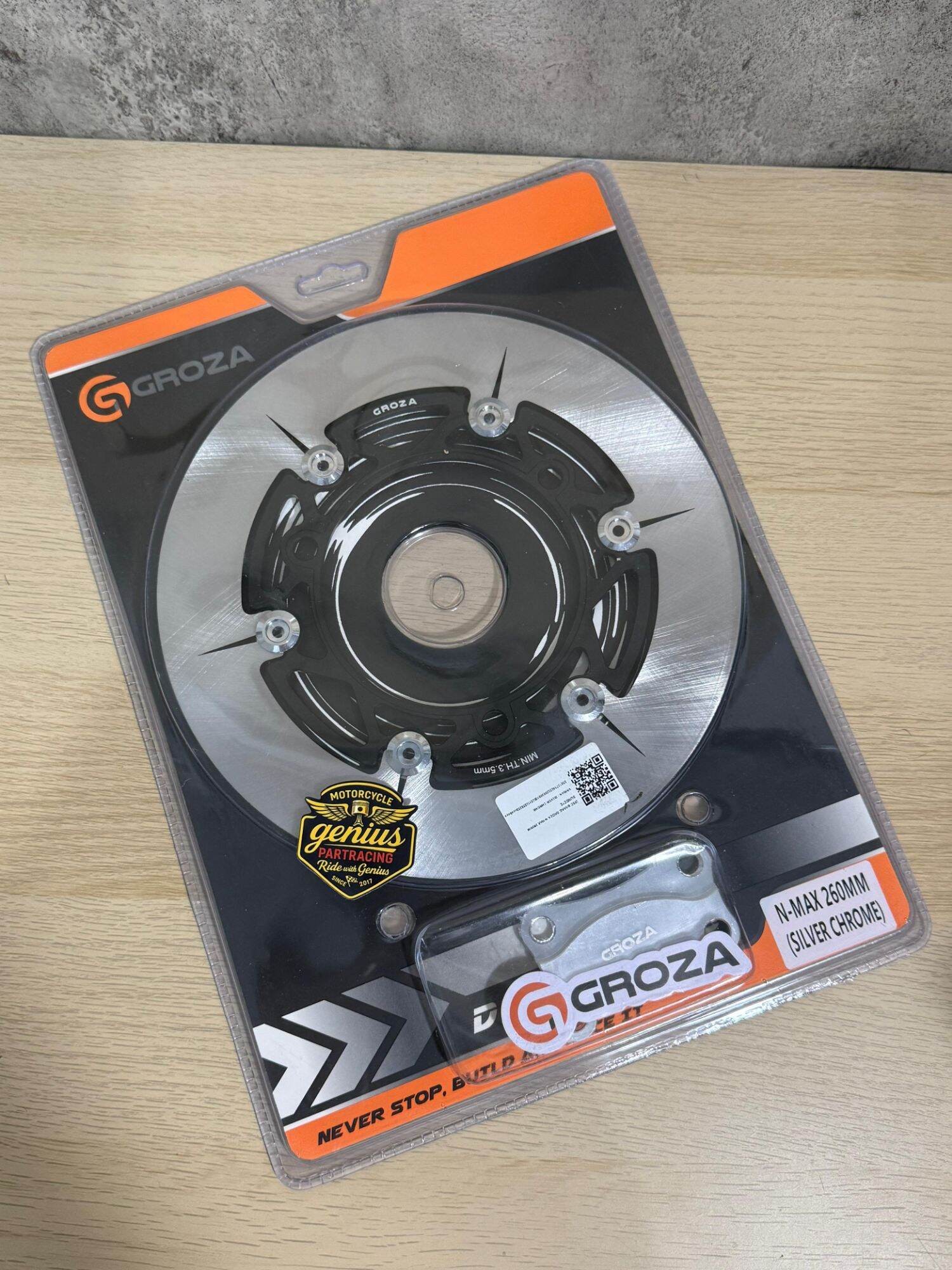 Disc Brake / Floating Disc Groza 260mm Nmax Old - Nmax New - Lexi - Nmax Turbo - Aerox Old 155 - Aerox New - Aerox Alpha Turbo Original Harga 578,000 rupiah*Gratis Ongkir