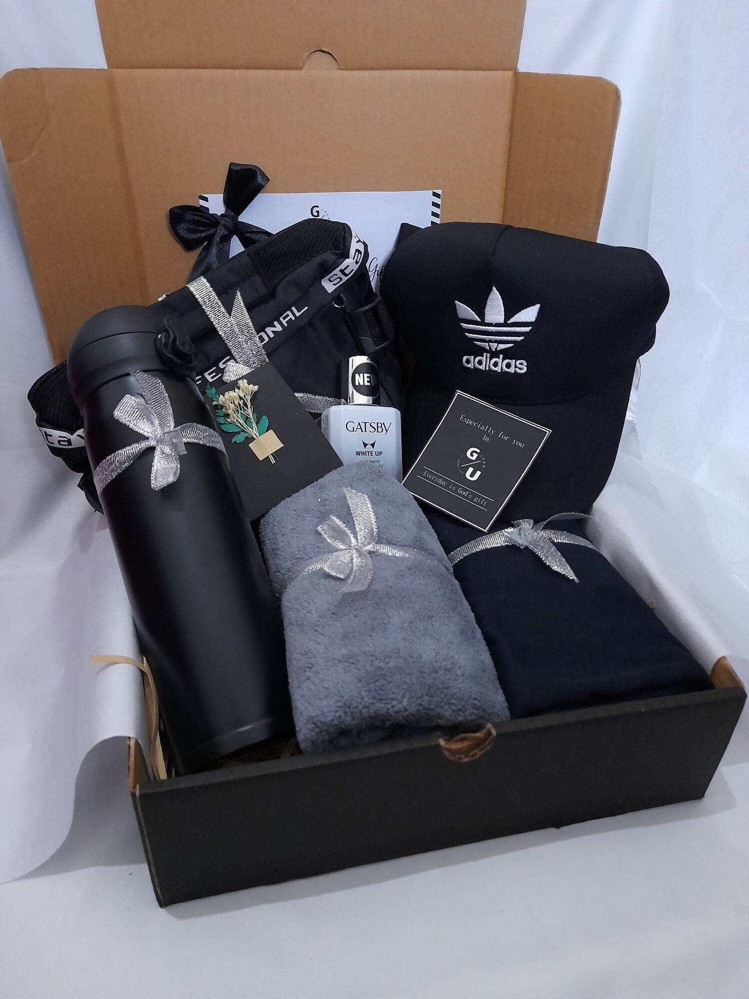 Kado Ultah Cowok AESTHETIC/HAMPERS BIRTHDAY/ANNIVERSARY/pernikahan/wisuda