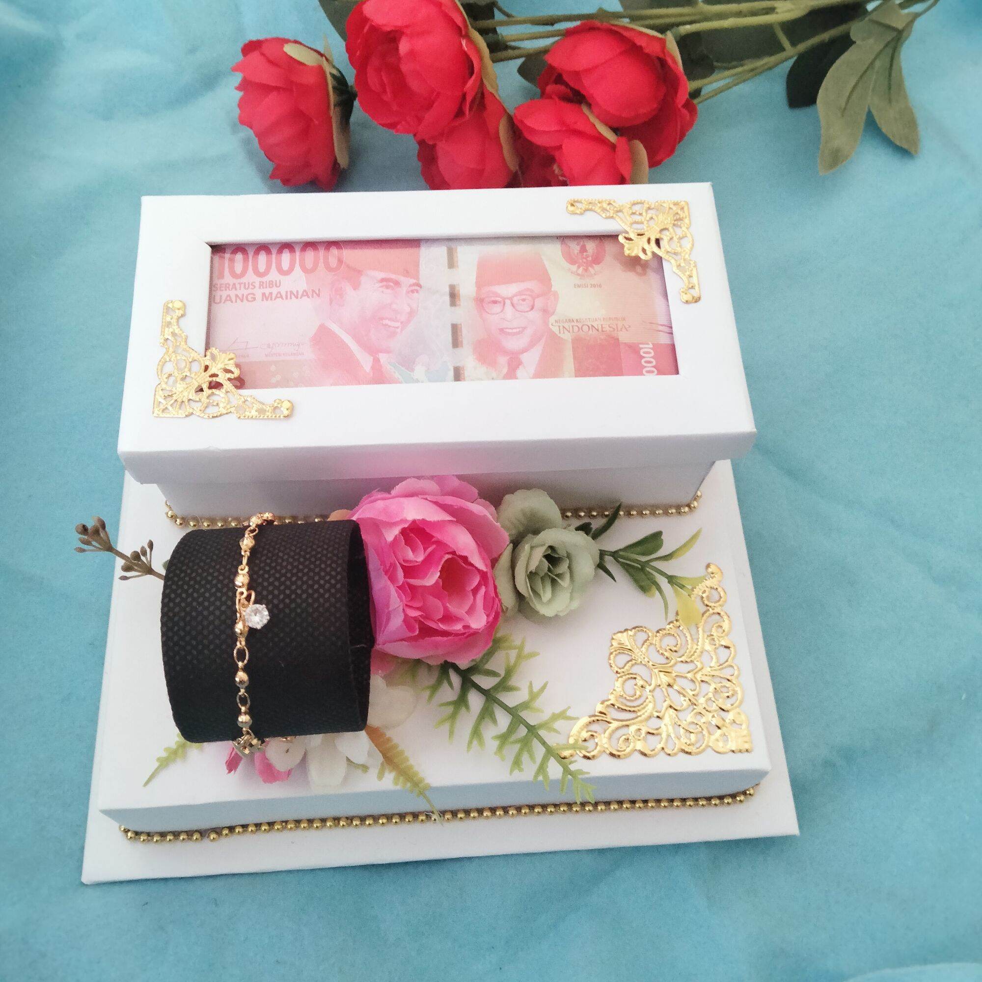 Tempat Uuuangg & Gelang mahar seserahan pernikahan kado pertunangan