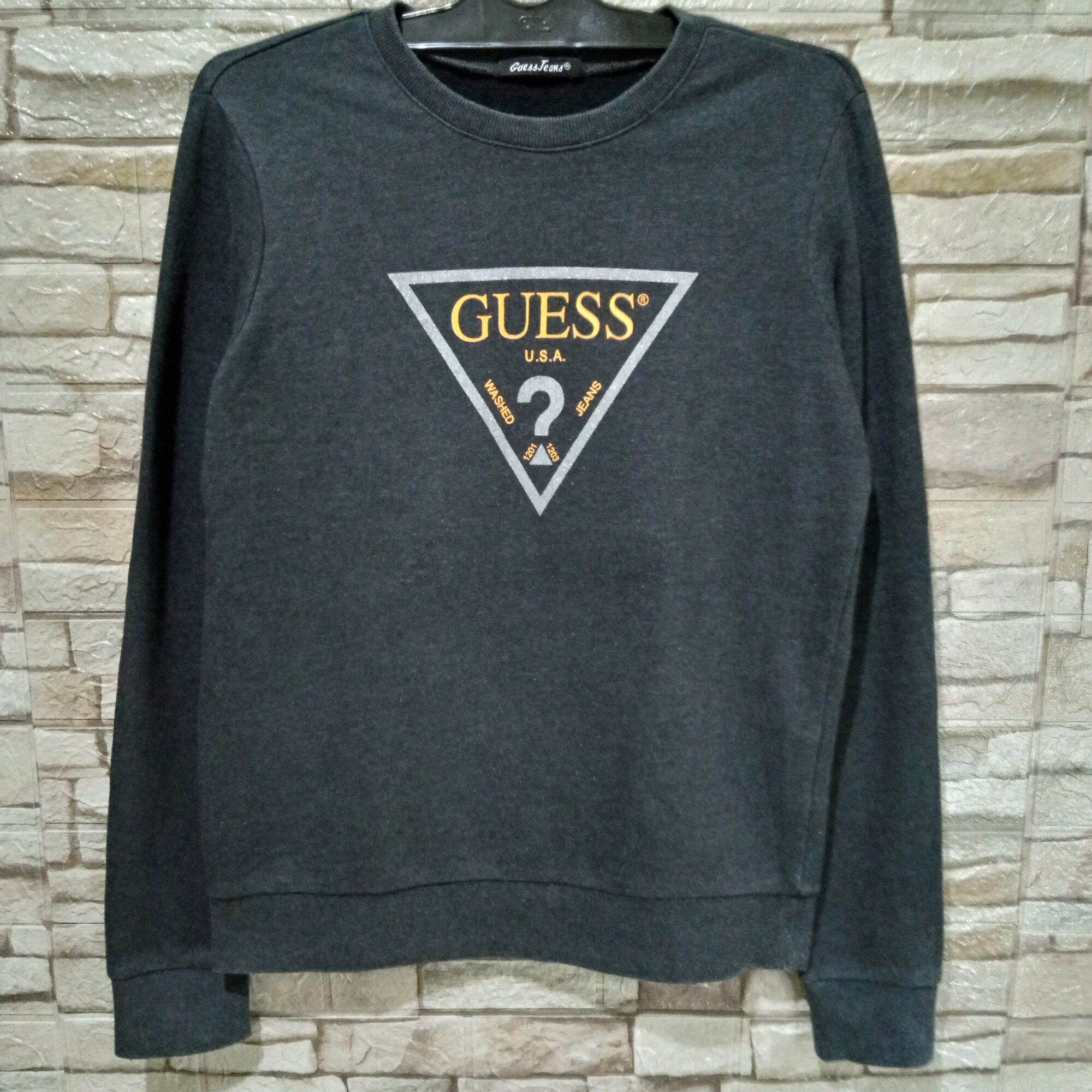 Harga crewneck guess hot sale