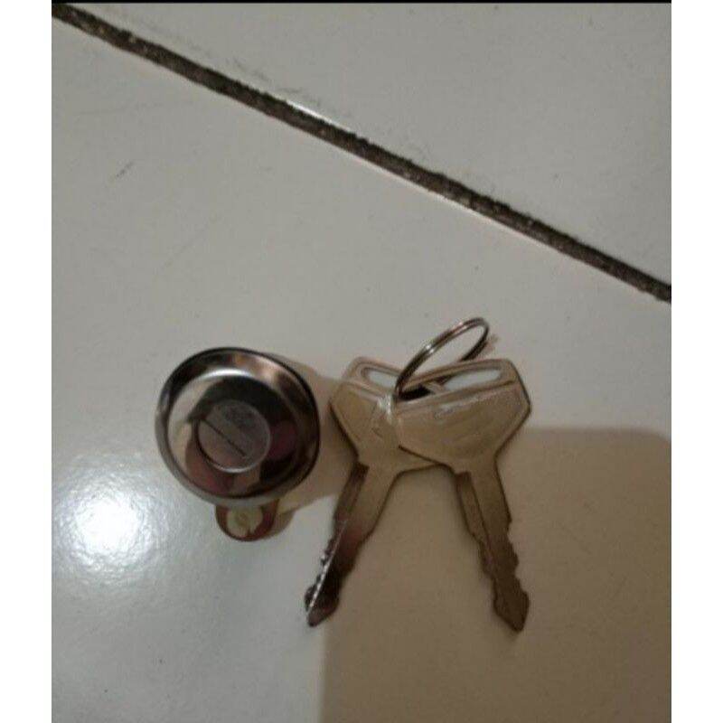 kunci pintu belakang / bagasi Toyota Corolla DX KE70 KE 70 Harga 65,000 rupiah*Gratis Ongkir