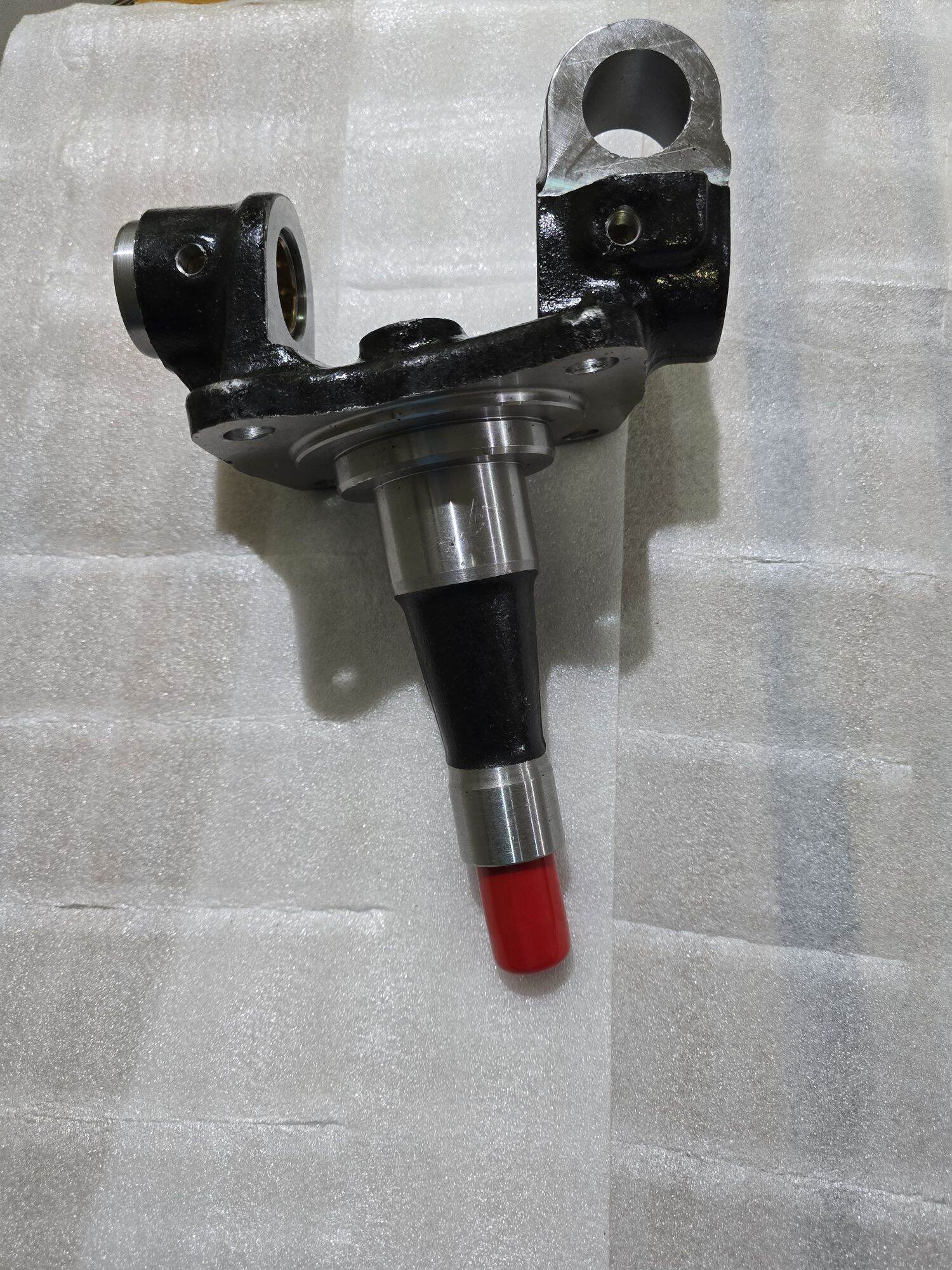 KNUKLE CANTER PS125 MITSUBISHI KIRI DAN KANAN HARGA 1PCS Harga  1,500,000 Ringgit*Penghantaran Percuma