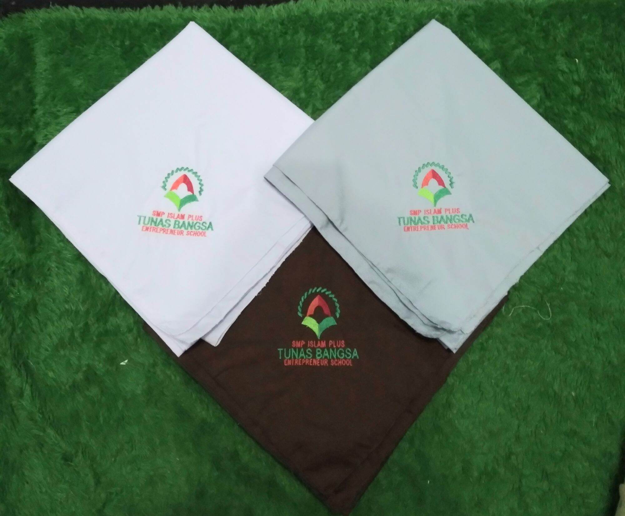 JILBAB SEGIEMPAT UNTUK SERAGAM SEKOLAH | Lazada Indonesia