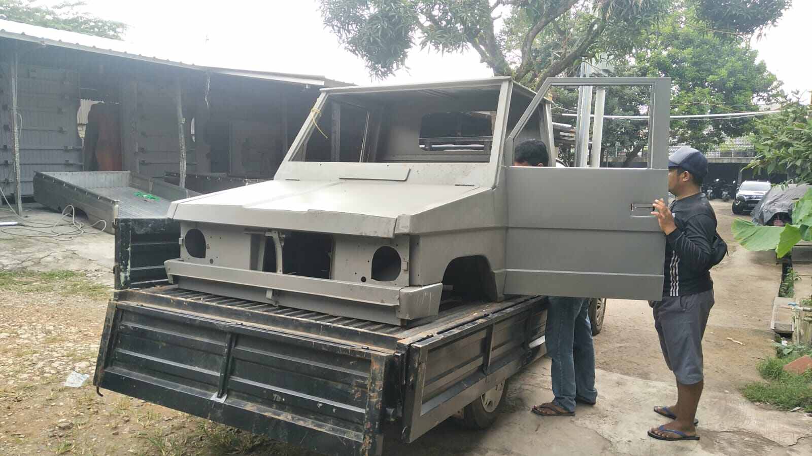 KEPALA KABIN TOYOTA KIJANG KOTAK KF20 Harga  10,250,000 Ringgit*Penghantaran Percuma