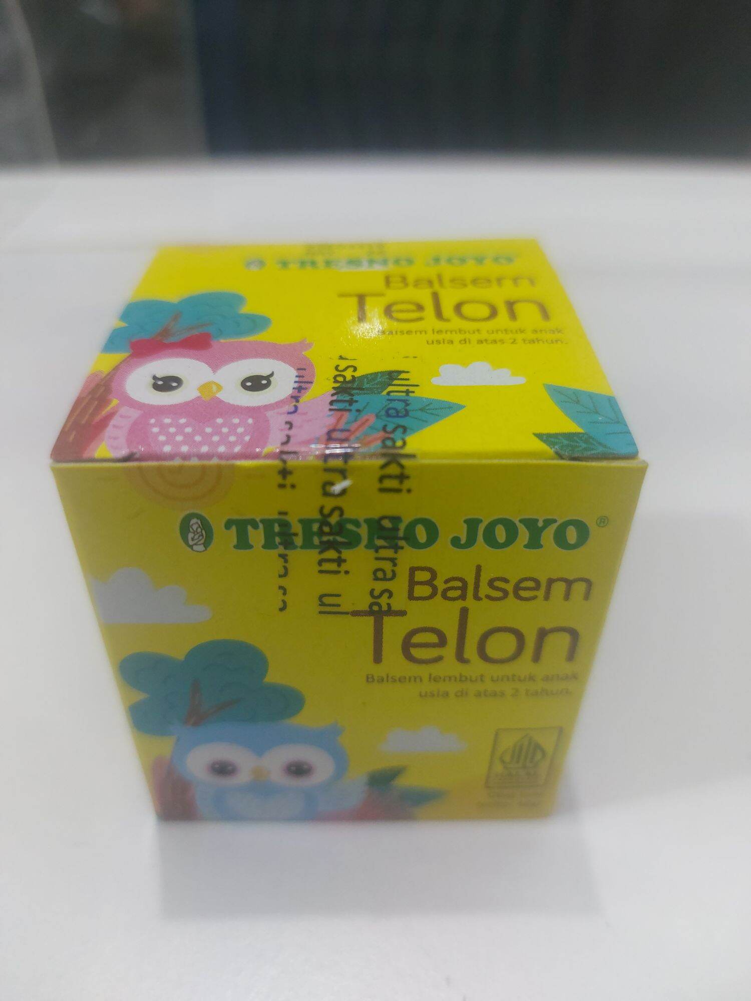 TRESNOJOYO Balsem Telon - Balsem lembut untuk anak diatas 2 tahun membantu menghangatkan tubuh melegakan hidung tersumbat akibat gejala pilek dan batuk. Tersedia 2 ukuran 20gr dan 40gr