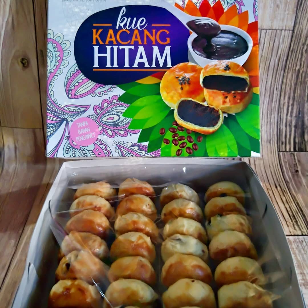 WANG LAI Kue Kacang Hitam Hijau Halal Tausa Pia Wanglai Oleh Oleh Medan