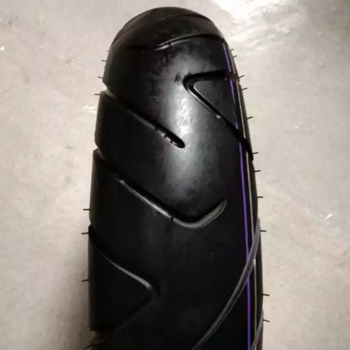 0ban belakang honda scoopy 2018 atau ban irc 110/90 ring 12 Harga 28,000 rupiah*Gratis Ongkir