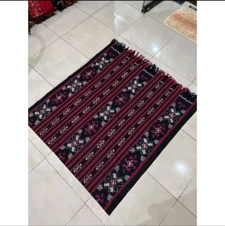 Kain Tenun Maluku