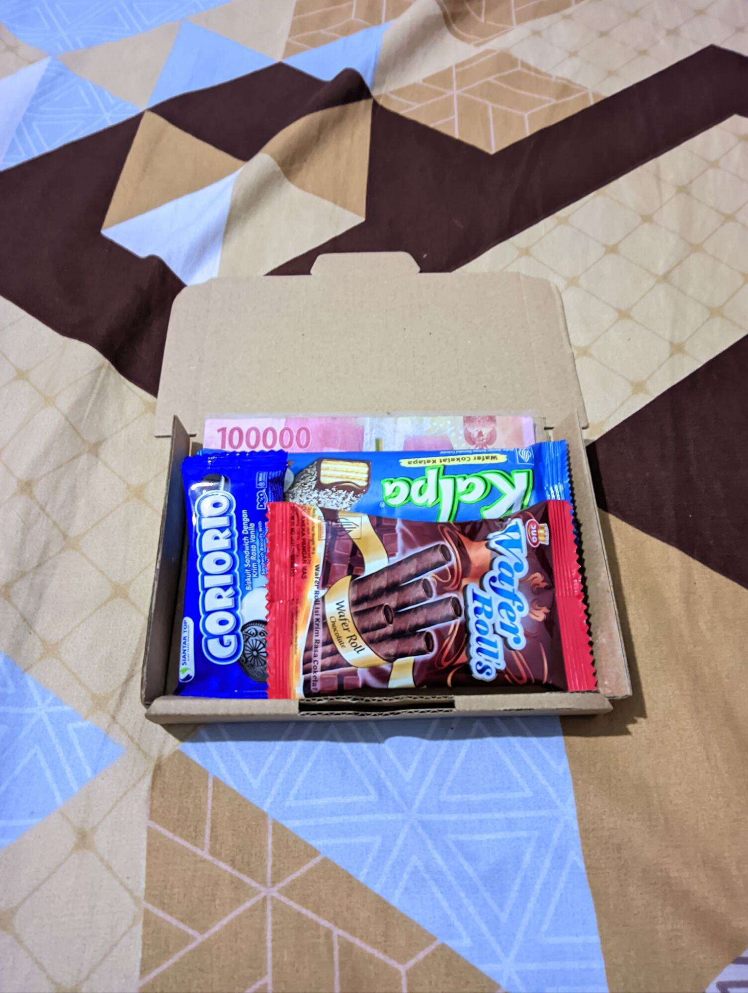 Exclusive! !Mini Sweet Food Boxes/Hampers Suitable for hadiah for Various Events