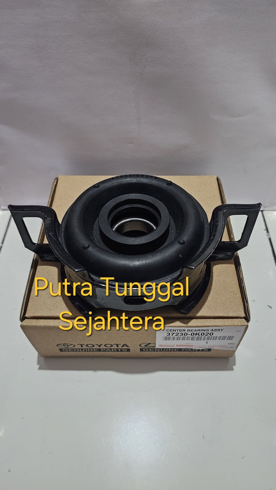 Old Innova Center Bearing Coupling Hanger 37230-0K020 Harga 150,000 rupiah*Gratis Ongkir