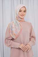″Hijab Mandjha ivan gunawan - Lumina peach scarf