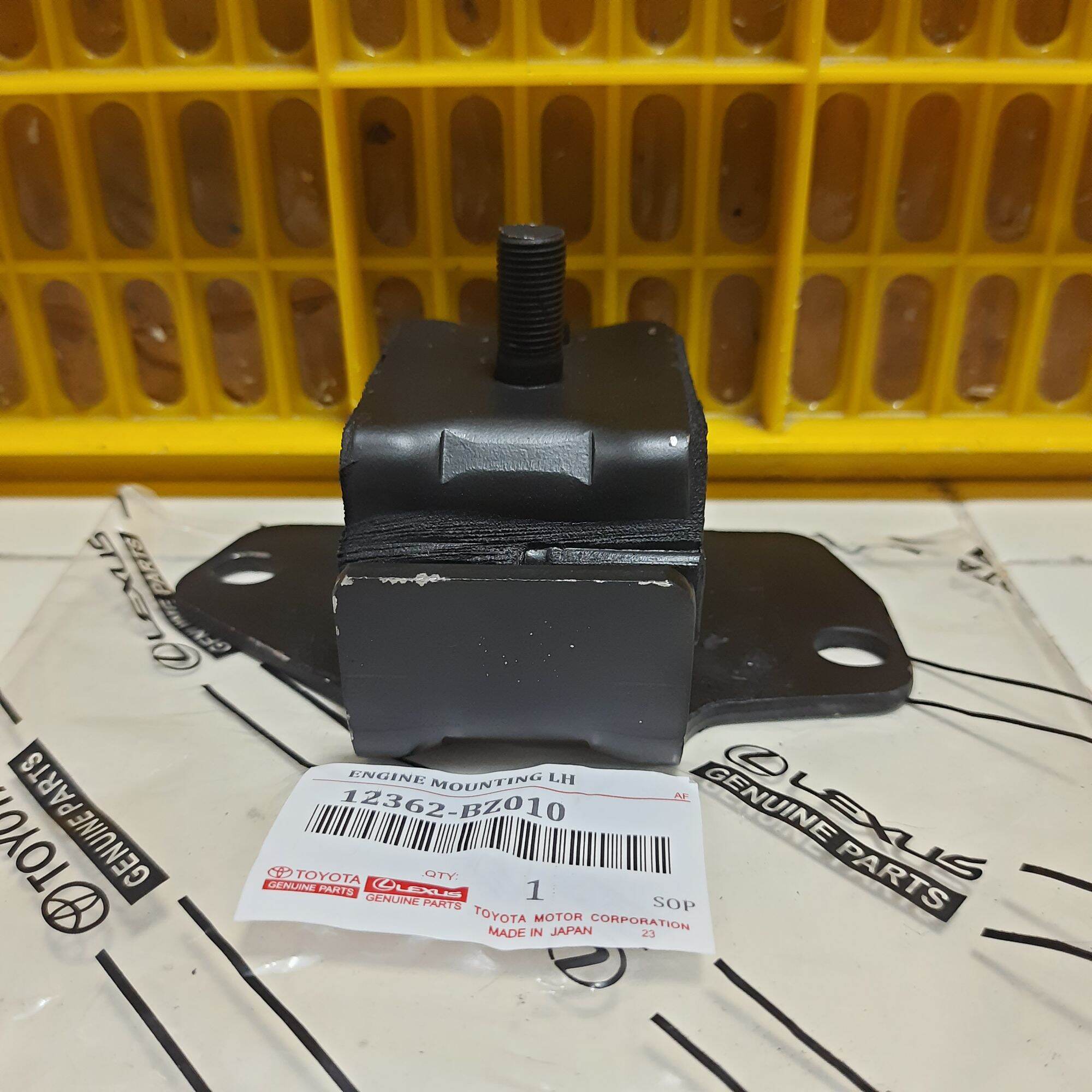 Engine Mounting Set Dudukan Mesin Kanan Kiri Avanza Xenia Old 1.3cc -1300cc Tahun 2004 2005 2006 2007 2008 2009 2010 2011 1set 2pcs Harga 160,000 rupiah*Gratis Ongkir