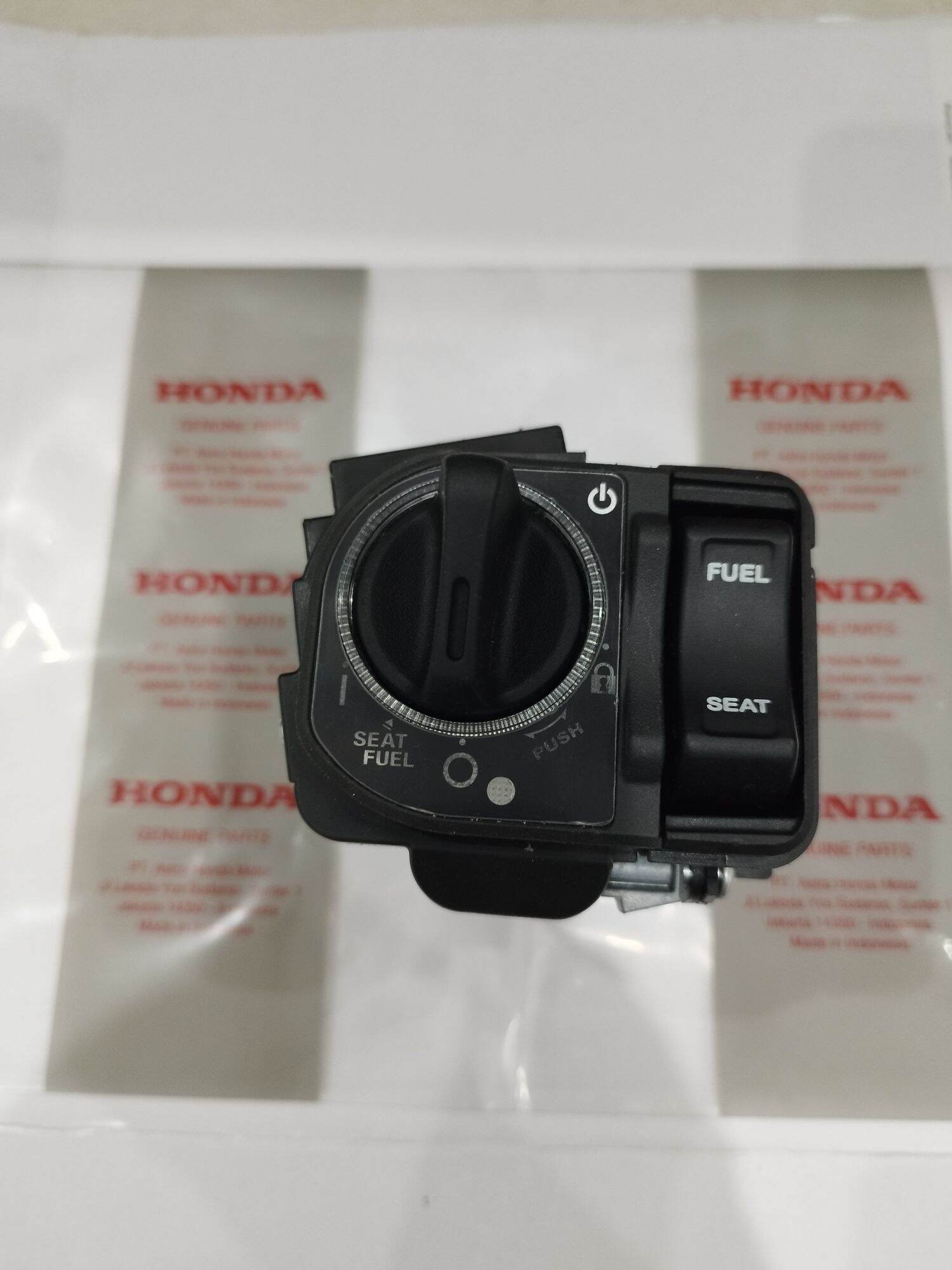 Kunci Kontak Keyless Honda Pcx Kunci Kontak Switch Comp Handle Adv Pcx Lazada Indonesia