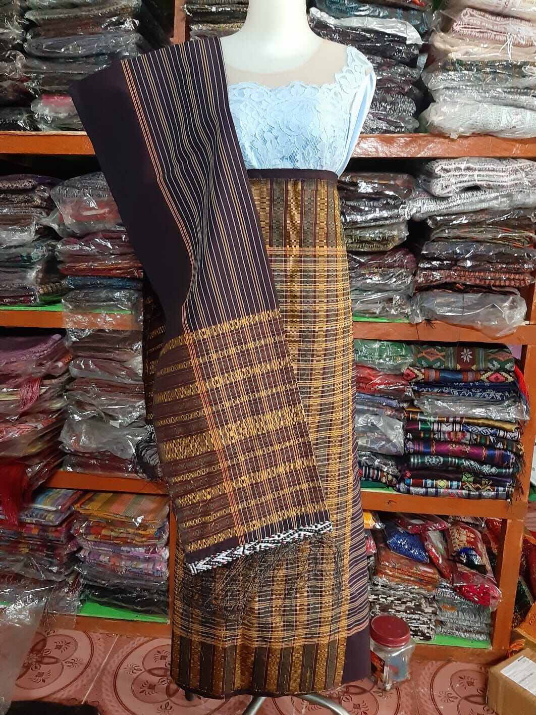 SETELAN SARUNG SELENDANG TENUN BATAK SONGKET RAGI HOTANG COKLAT KOPI ...