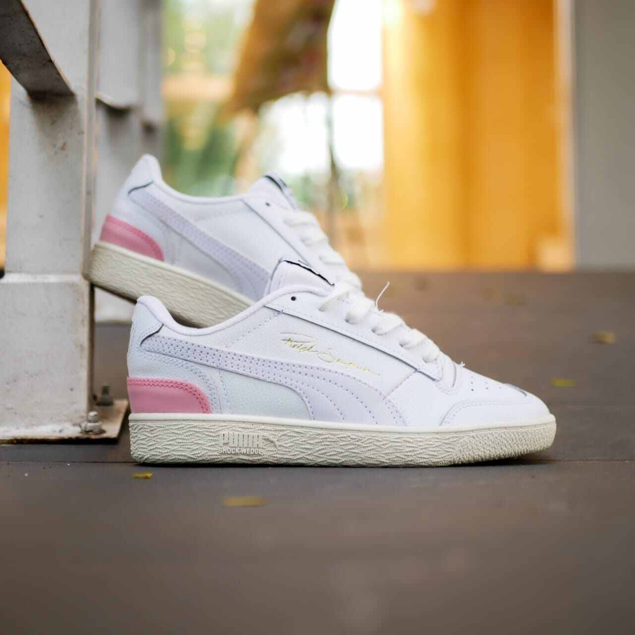 puma white pink