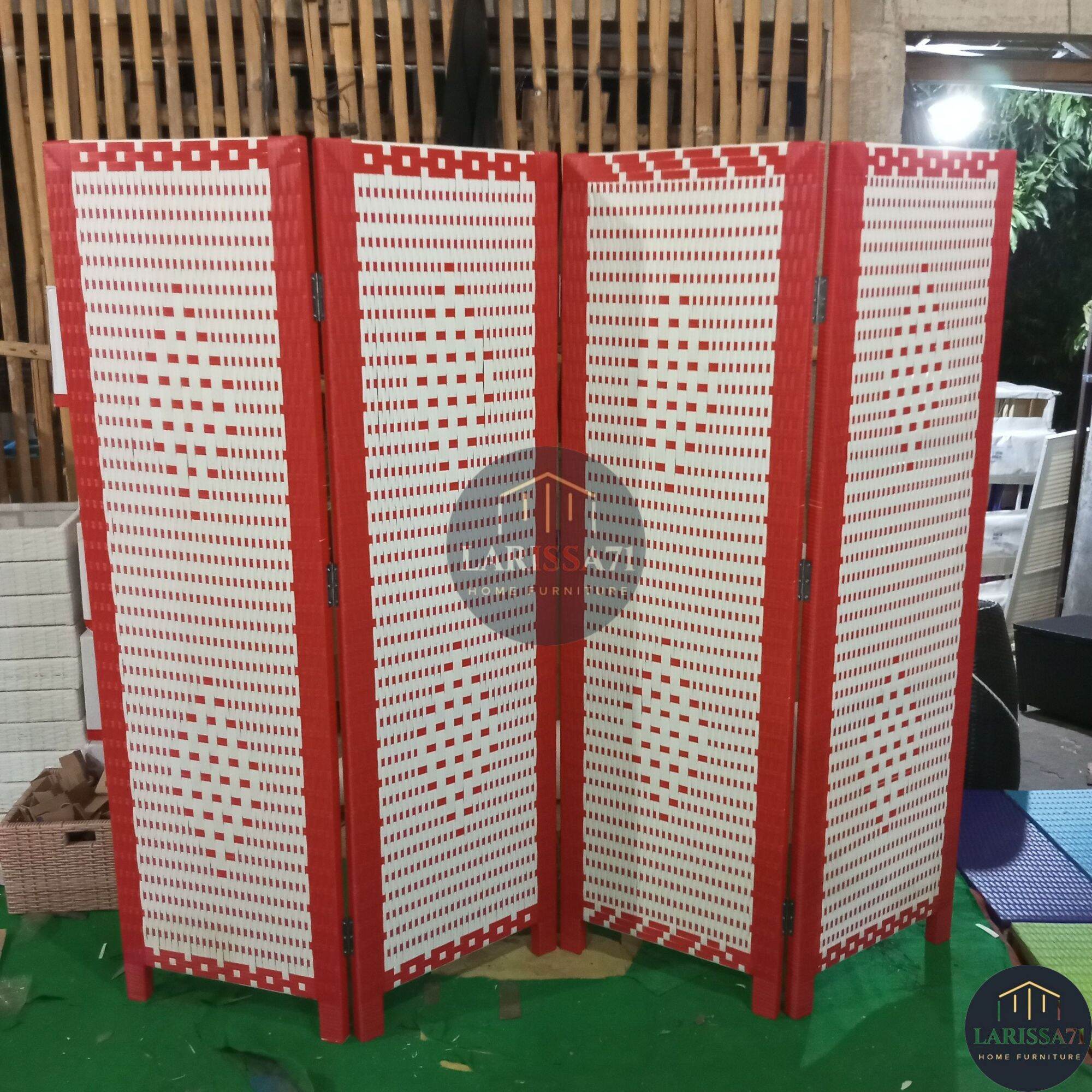 Pembatas Ruangan Rotan Sintetis 4 Panel