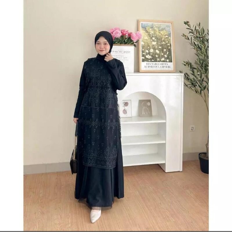 Zize Long Outer Brokat Kondangan Wisuda Lengan Panjang