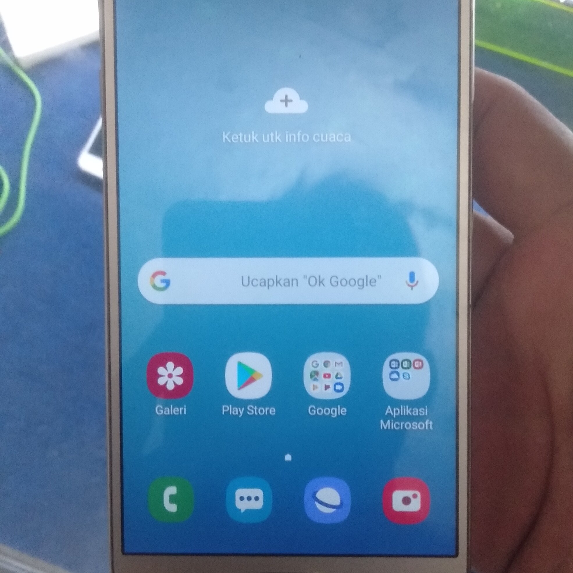 Samsung J5 Pro 2017 NFC/3GB/32GB Second Ex Resmi Mulus Normal Pemakaian Giá 600,000 Đồng*Miễn phí vận chuyển