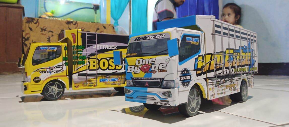 Mainan Anak Unik Miniatur Truk Oleng Kabin Bak Bisa Jungkit Ukuran 35cm Lazada Indonesia