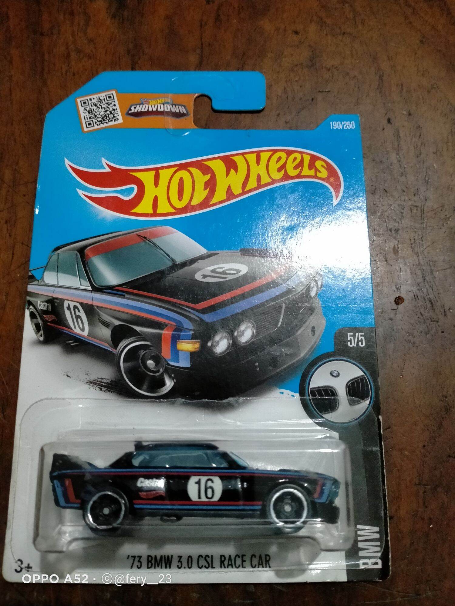 hot wheels bmw 3.0 csl race car