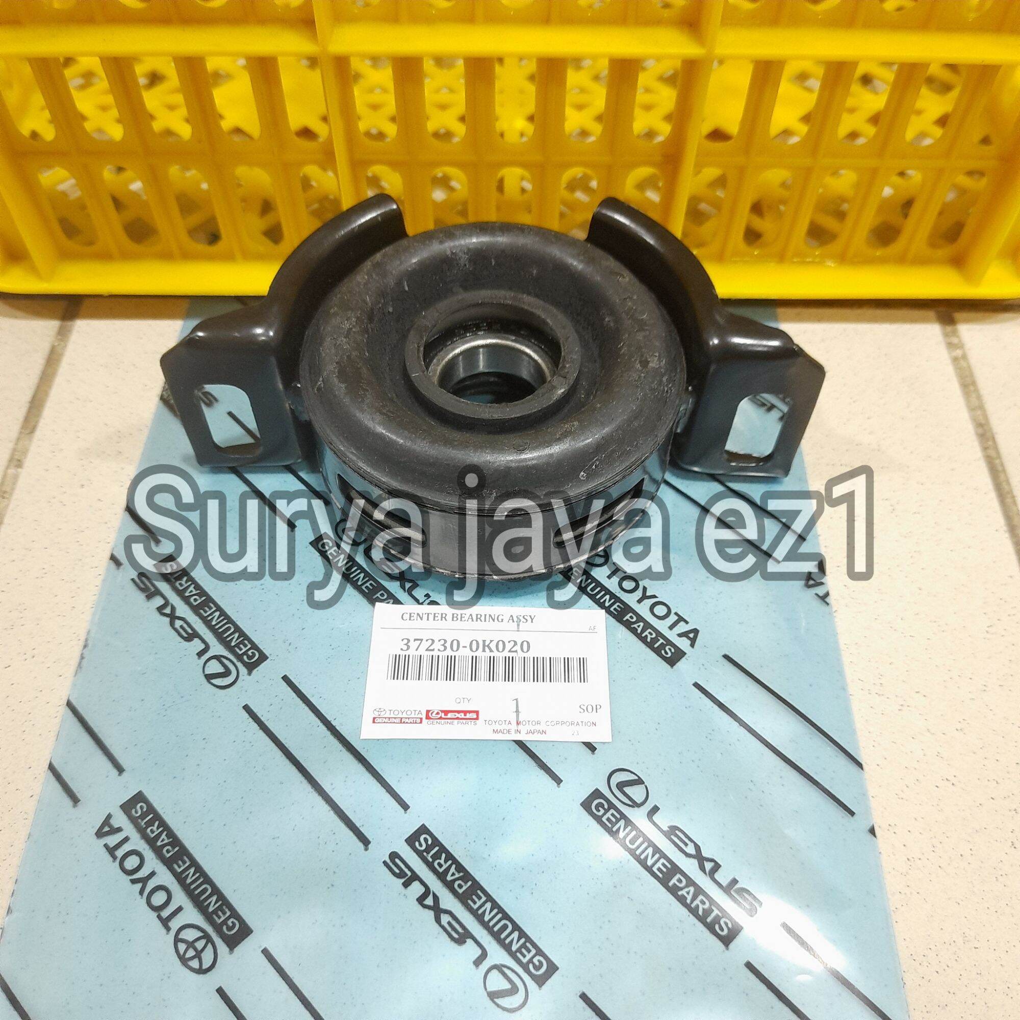 Center Bearing Assy Gantungan Kopel Karet Innova Hilux Single Cabin SC / 37230-0K020 Harga 150,000 rupiah*Gratis Ongkir