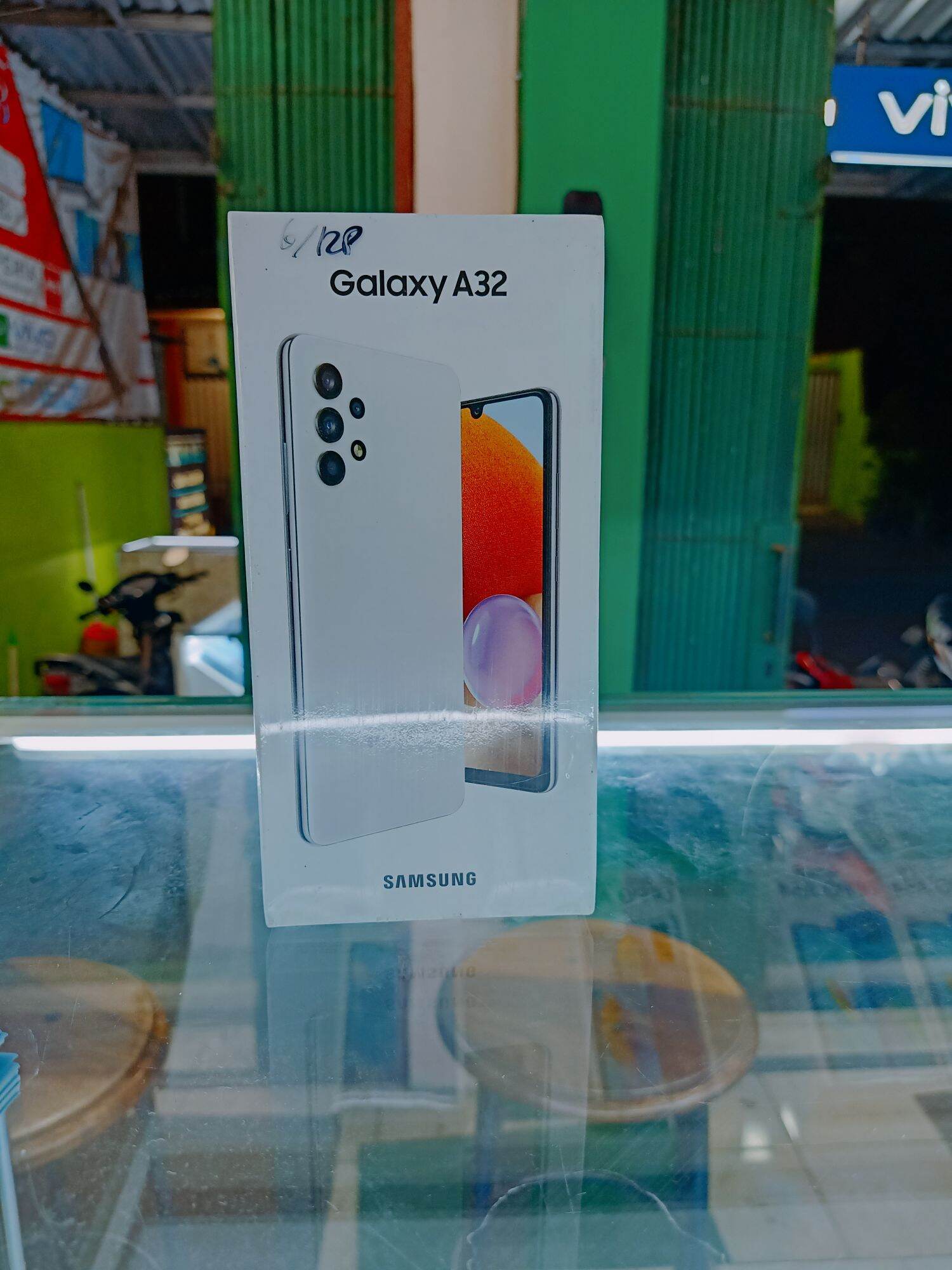 New Samsung galaxy A32 6 128 segel garansi resmi Harga 3,599,000 rupiah*Gratis Ongkir