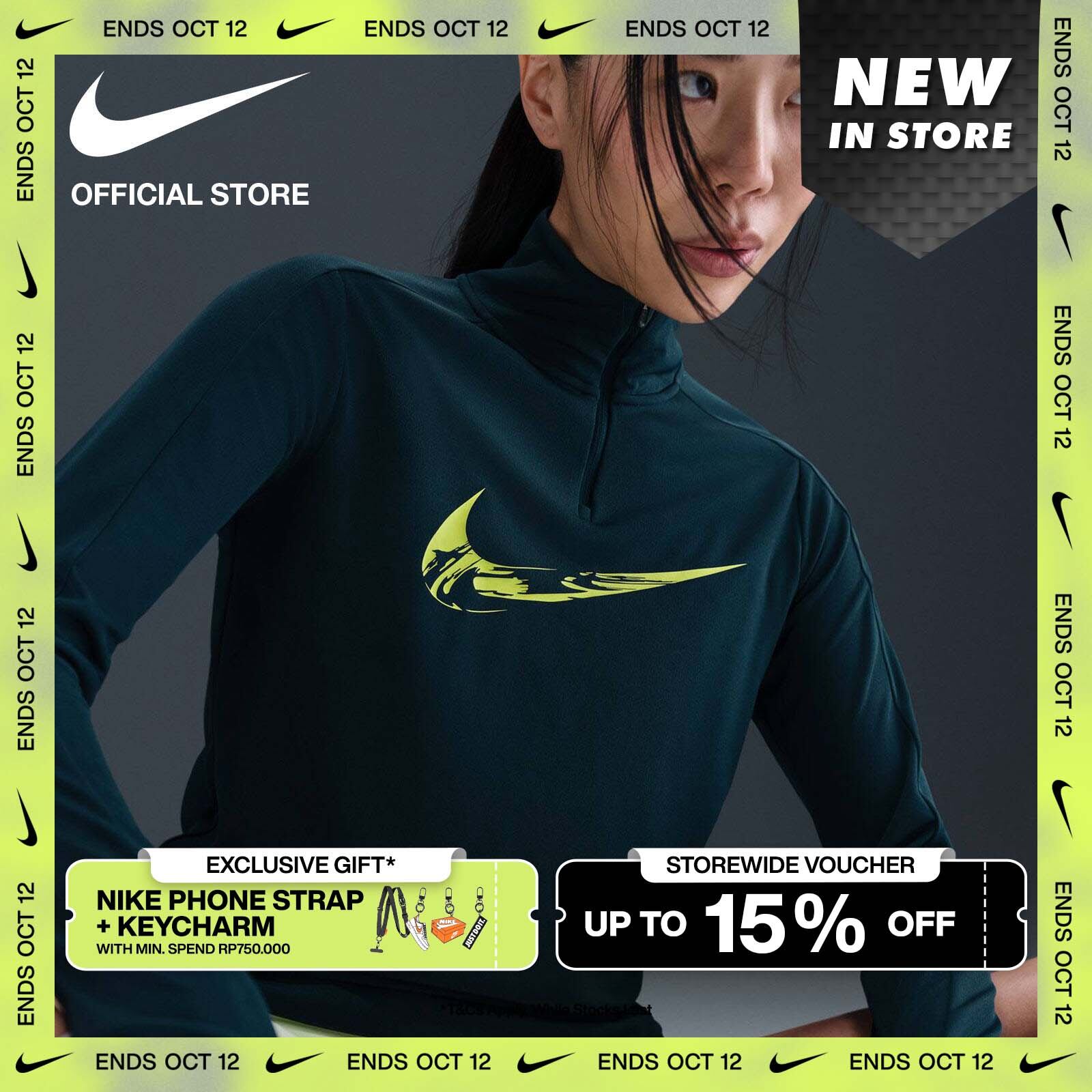 Nike Dri-FIT Women's Swoosh 1/4-Zip Running Mid Layer Armory