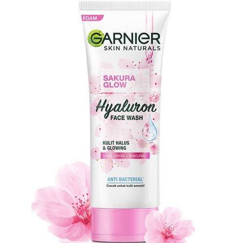 Garnier Bright Complete Vitamin C Face Wash Brightening Cleanser Foam