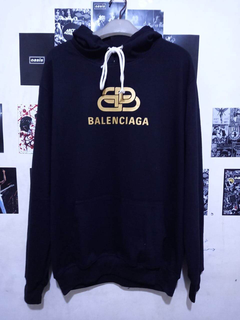 balenciaga logo bb