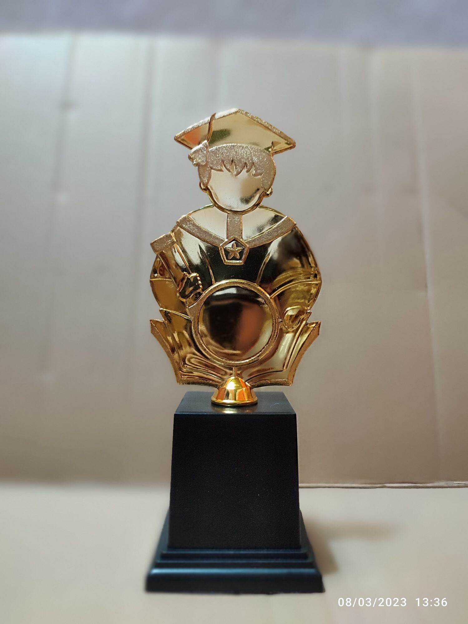 Piala Wisuda anak PAUD/TK/RA
