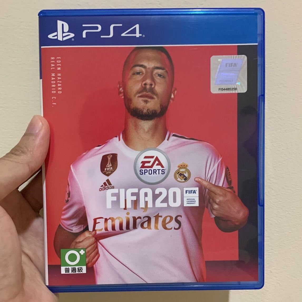 FIFA 20 - PS4 お買い得モデル - プレイステーション4（PS4）